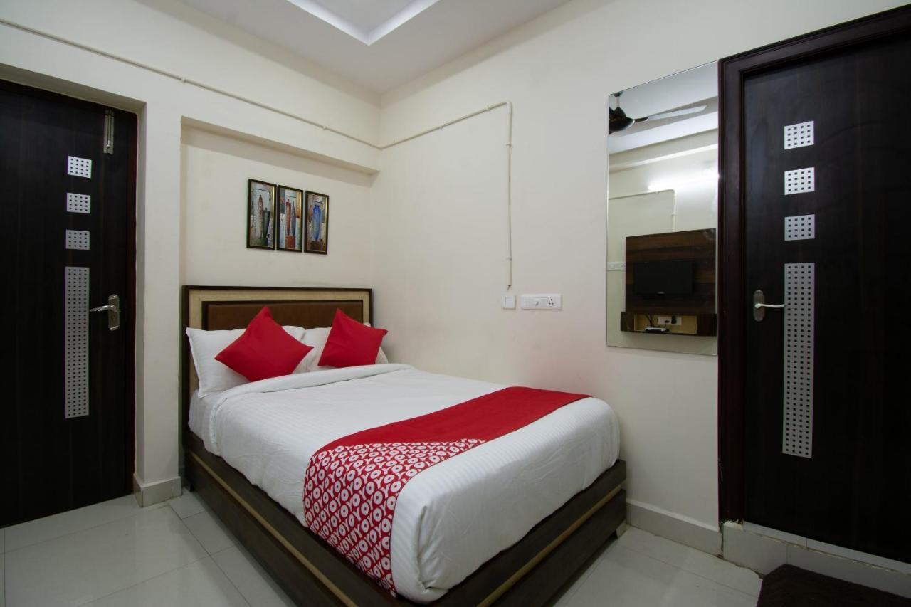 Oyo 46991 Sk7 Service Apartments Vijayawada Exterior photo