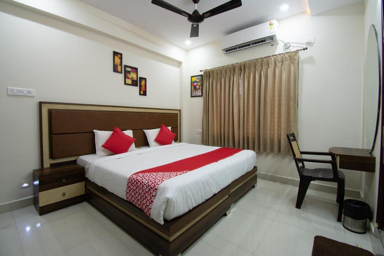 Oyo 46991 Sk7 Service Apartments Vijayawada Exterior photo