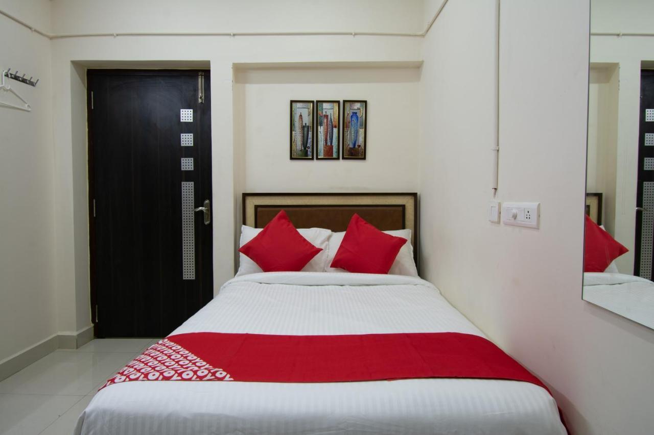 Oyo 46991 Sk7 Service Apartments Vijayawada Exterior photo